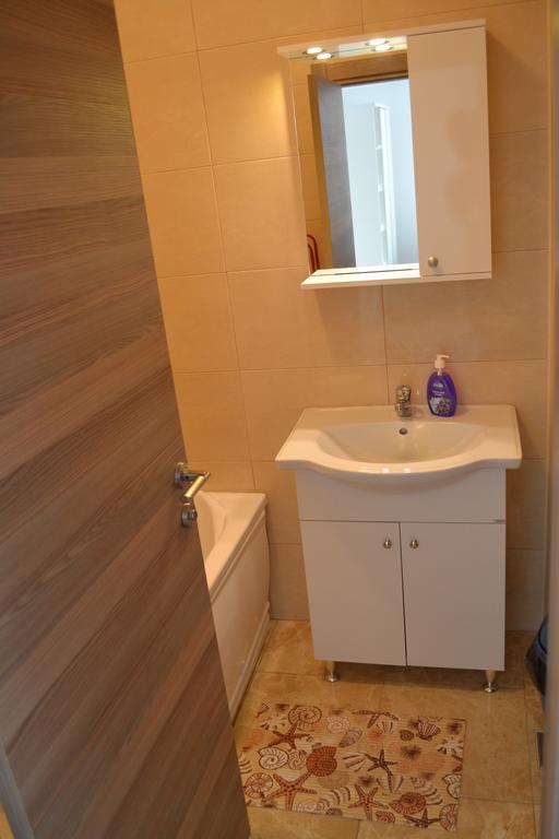 Apartament Antonia Summerland Mamaja Zewnętrze zdjęcie